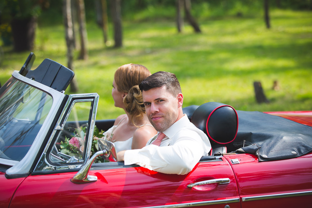 Pineridge Hollow Manitoba Wedding