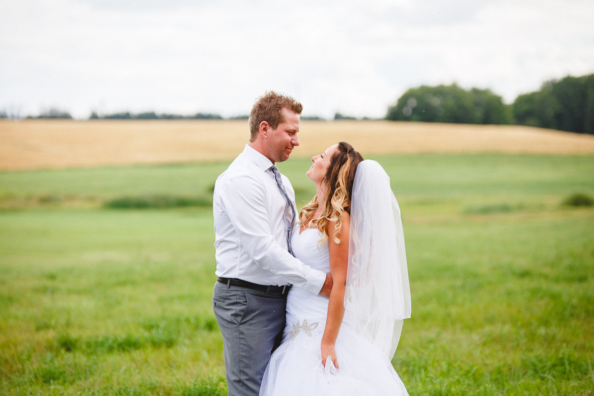 Neepawa manitoba winnipeg wedding photographer photography Ashley Nicole Photography